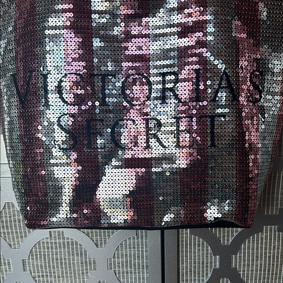 Victoria's Secret Sequin Tote Bag - Black and Pink - Picture 3 of 7
